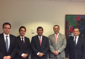 Ministro Arenas junto a directores del BID de la Alianza del Pacífico 