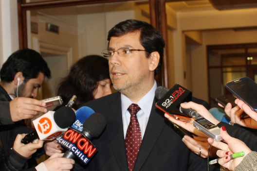 Ministro de Hacienda, Alberto Arenas.