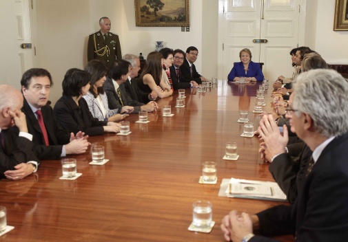 Ministro Alberto Arenas participó en audiencia de Presidenta Bachelet con Comisión de Pensiones