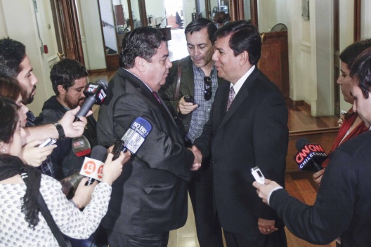 Ministro Alberto Arenas junto al presidente de la CPC, Alberto Salas