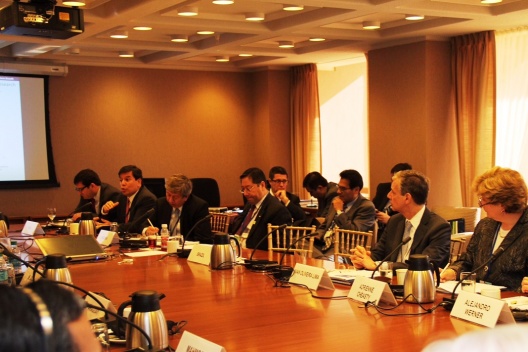 Ministro de Hacienda en desayuno de Presentación de las Proyecciones Económicas 2015 para la región del Departamento del Hemisferio Occidental del FMI