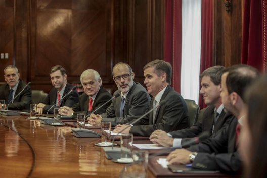 Ministro Rodrigo Valdés participó en su primera reunión de Política Monetaria del Banco Central