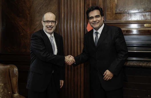 Ministro Rodrigo Valdés se reunió con nuevo director del SII