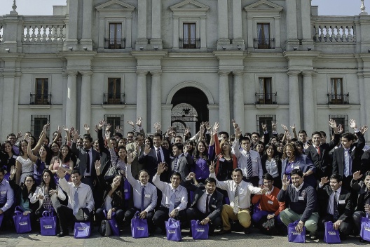 25 de enero: Subsecretario de Hacienda, Alejandro Micco, y el Director del Servicio Civil, Rodrigo Egaña, dan la bienvenida a los estudiantes del Programa Prácticas Chile.
