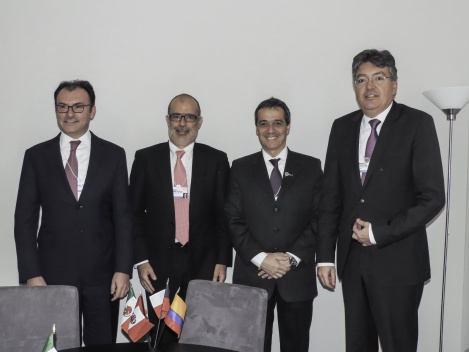 Ministro Valdés sostiene reunión con sus pares de la Alianza del Pacífico, Mauricio Cárdenas (Colombia), Luis Videgaray (México) y Alonso Segura (Perú).