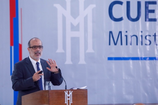 Ministro de Hacienda, Rodrigo Valdés, realiza Cuenta Pública 2015.