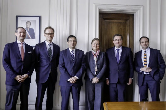 Subsecretario de Hacienda se reúne con Vice Ministro de Economía de Finlandia y Embajador de Finlandia en Chile.