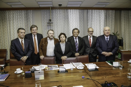14 de septiembre: Ministros de Hacienda y Minería, junto al presidente del directorio de Codelco, asisten a Comisión de Hacienda de la Cámara de Diputados.