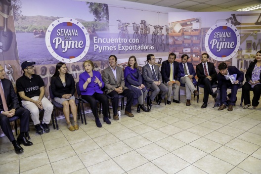 6 de octubre: Ministro (s) Micco participa junto a la Presidenta Bachelet en la Cuenta Pública del Consejo Público Privado para la Competitividad Exportadora en la Semana Pyme 2016.