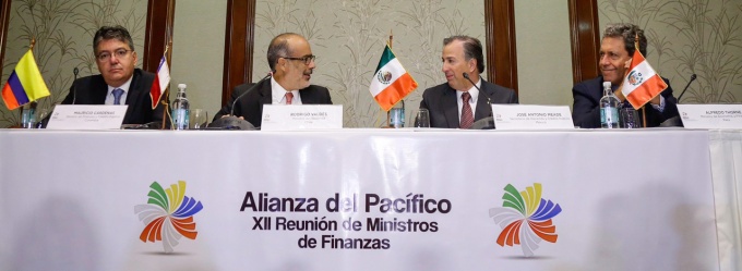 Ministros de Finanzas de la Alianza del Pacífico trazan ruta para lograr una integración financiera plena