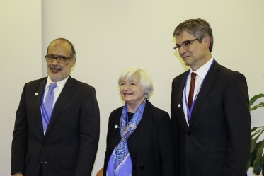 22 de abril: Ministro de Hacienda y presidente del Banco Central sostuvieron encuentro con Janet Yellen, presidenta de la Reserva Federal de Estados Unidos, en Washington.