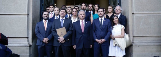 Ministro de Hacienda, Felipe Larraín, Teatinos 120