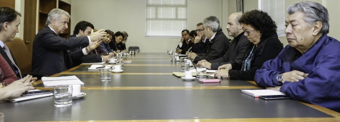 Ministro Larraín en reunión con la Anef
