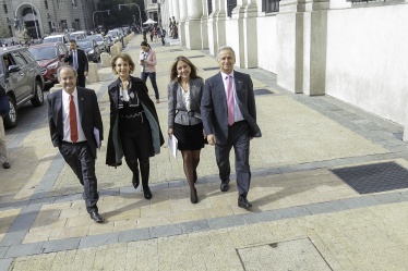 El Ministro de Hacienda, Felipe Larraín, junto a sus pares de Trabajo, Transportes y Energía a la salida del Comité de Ministros de Desarrollo Económico.
