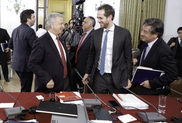 El Ministro Felipe Larraín tras aprobación de la Modernización Tributaria en la Comisión de Hacienda de la Cámara.