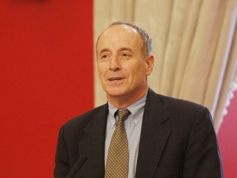 Laurence Kotlikoff, Profesor Titular del Departamento de Economía de la Universidad de Boston.