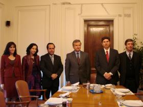 Ministro de Hacienda se reúne con Contralor General de la República.