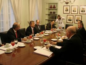 El Ministro de Hacienda, Felipe Larraín, se reunió hoy con el Comité Ejecutivo de la Confederación de la Producción y del Comercio (CPC), que preside Rafael Guilisasti.