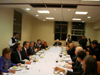 Ministro de Hacienda, Felipe Larraín, se reúne con dirigentes y parlamentarios de la Concertación por Presupuesto 2011