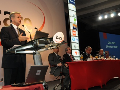 Ministro de Hacienda, Felipe Larraín, expone en el foro empresarial Icare “¿Cómo viene el 2011?”.