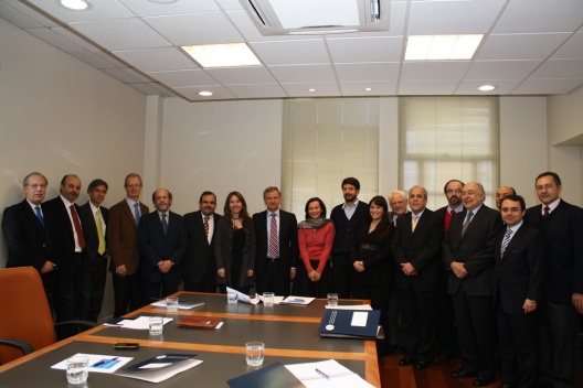 Ministro de Hacienda, Felipe Larraín, encabeza reunión de Comité Consultivo del Precio de Referencia del Cobre
