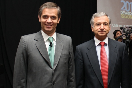 Rodrigo Vergara, consejero del Banco Central, y el ministro de Hacienda, Felipe Larraín.