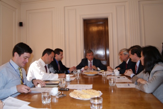 Ministro de Hacienda, Felipe Larraín, encabeza segunda reunión de trabajo de nuevo Consejo de Estabilidad Financiera