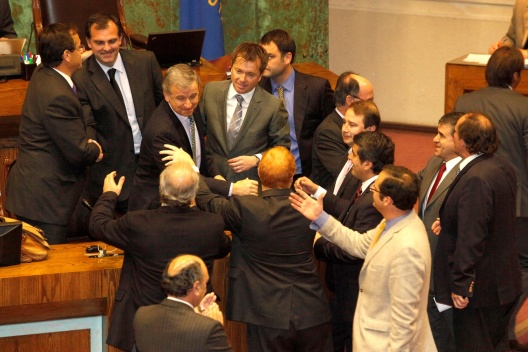 Ministro Larraín celebró aprobación del proyecto esta tarde tras la votación en la Cámara de Diputados.