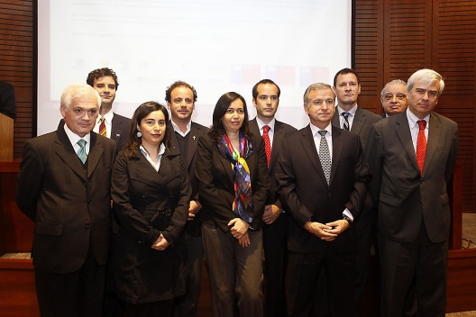 Ministro Felipe Larraín en la inauguración del primer seminario público-privado sobre educación financiera en Chile 