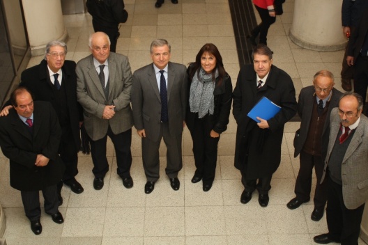 El ministro de Hacienda, Felipe Larraín, recibió esta mañana a la directiva de Conapyme, encabezada por su presidente, Juan Araya.