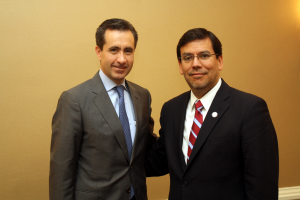 Ministro Alberto Arenas en visita a EEUU