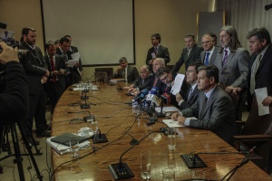 Firma de protocolo de acuerdo con integrantes de la Comisión Mixta