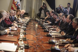 Ministro Rodrigo Valdés participó en su primer Consejo de Gabinete