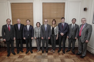 Ministro Rodrigo Valdés encabezó Comité de Ministros del Área Económica
