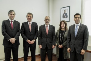 El ministro de Hacienda, Rodrigo Valdés, encabezó su primera reunión del Consejo de Estabilidad Financiera