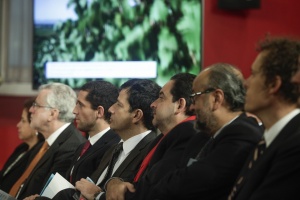 El subsecretario de Hacienda, Alejandro Micco, en la ceremonia de promulgación de la Ley que crea una Nueva Institucionalidad en Inversión Extranjera.
