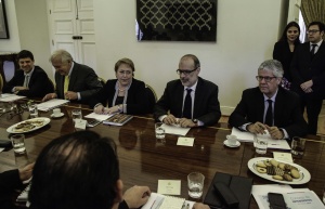 El ministro de Hacienda, Rodrigo Valdés, participó en el Consejo de Intendentes encabezado esta mañana por la Presidenta de la República, Michelle Bachelet.
