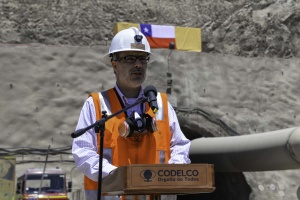 Ministro de Hacienda, Rodrigo Valdés, aborda visita a proyecto Chuquicamata Subterránea.