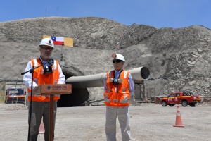 11 de diciembre: Ministro de Hacienda, Rodrigo Valdés, junto al presidente de Codelco, Nelson Pizarro, en visita a proyecto Chuquicamata Subterránea.