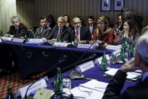 25 de abril: Ministro de Hacienda asiste a encuentro OCDE, junto a Miguel Ángel Gurría y el ministro Heraldo Muñoz, preparatorio para la reunión del Consejo Ministerial de París.