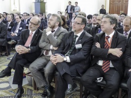 Ministro Valdés con diputado Pepe Auth y senadores Ricardo Lagos Weber y Juan Antonio Coloma durante Chile Day 2016.