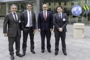 Rodrigo Valdés junto a Enrique Paris, jefe de asesores del ministerio de Hacienda, Claudio Soto, asesor macroeconómico y Cristián Salas, asesor de asuntos internacionales.