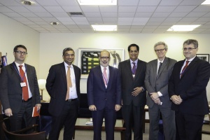 7 de octubre: Ministro de Hacienda se reúne con el equipo de New Development Bank (Banco de países BRICS).