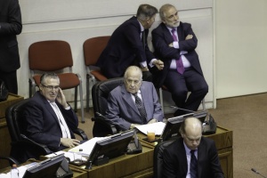 Senadores Andrés Zaldívar, Jorge Pizarro, Patricio Walker y Carlos Montes durante debate presupuestario.