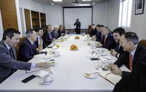 Ministro de Hacienda, Felipe Larraín, se reunió esta mañana con la CPC, Sofofa, CNC , CCHC, ABIF y SNA.