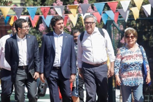 Ministro (s) Francisco Moreno junto al alcalde de Rancagua, Eduardo Soto, y al Aremi de Hacienda de la región de O´higgins, Alejandro Álvarez, en visita a Rancagua.