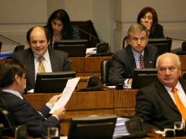 Intensa actividad legislativa de Hacienda por Presupuesto 2011.