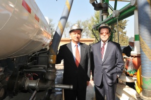 Ministro de Hacienda, Felipe Larraín, visita planta de ENAP y destaca plena operación de mecanismo de suavizamiento de precios de combustibles