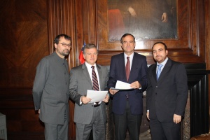 Ministro de Hacienda, Felipe Larraín, se reúne con presidente y diputados de la Democracia Cristiana