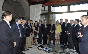 El Ministro de Hacienda, Felipe Larraín, participó en reunión de trabajo encabezada por el Presidente Sebastián Piñera en Cerro Castillo 